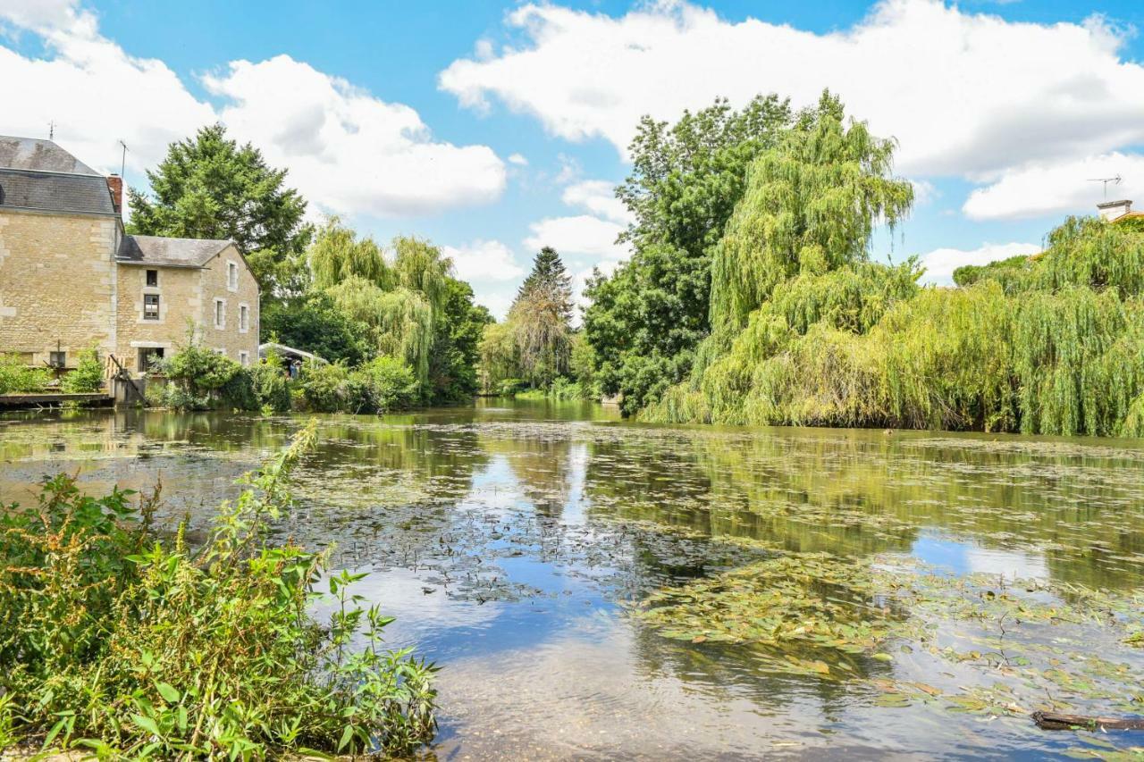 La Maison Muguet Civray  Zewnętrze zdjęcie